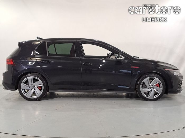 Volkswagen Golf 2024