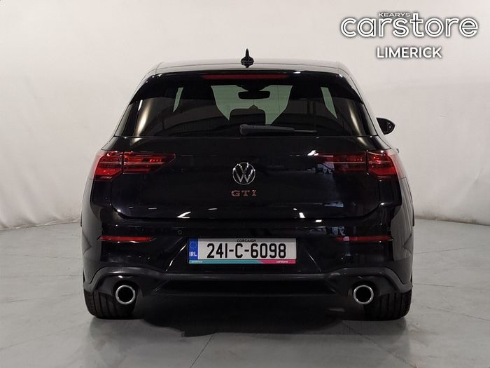 Volkswagen Golf 2024