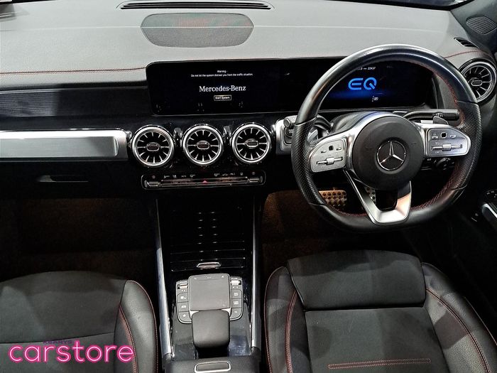 Mercedes-Benz 300 2024
