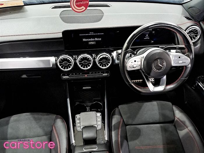 Mercedes-Benz 300 2023