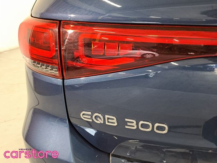 Mercedes-Benz 300 2023