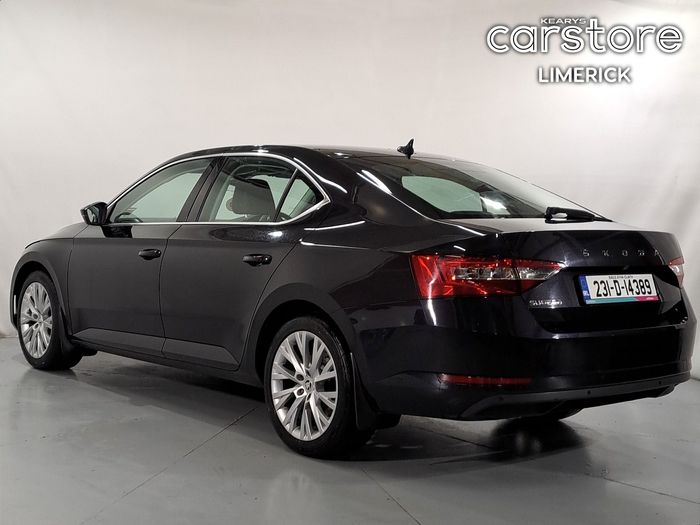 Skoda Superb 2023