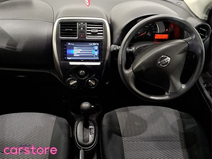 Nissan March 2019