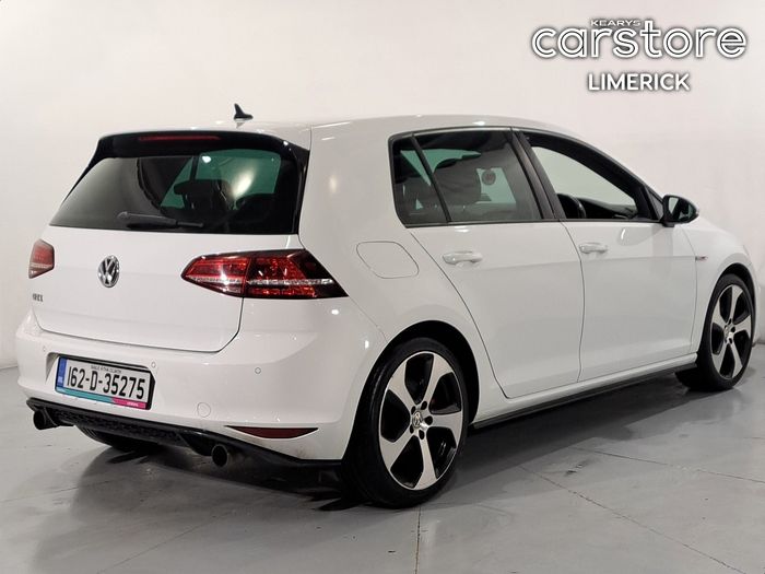 Volkswagen Golf 2016