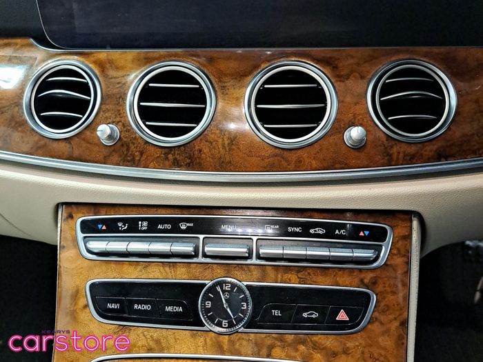 Mercedes-Benz E-Class 2019