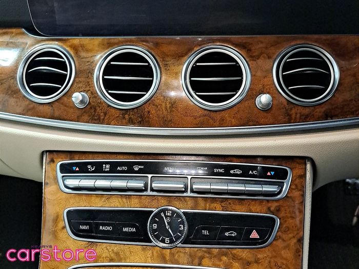 Mercedes-Benz E-Class 2019