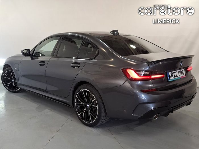 BMW 3 Series 2022