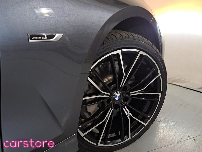 BMW 3 Series 2022