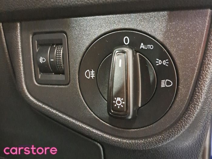Volkswagen Polo 2021