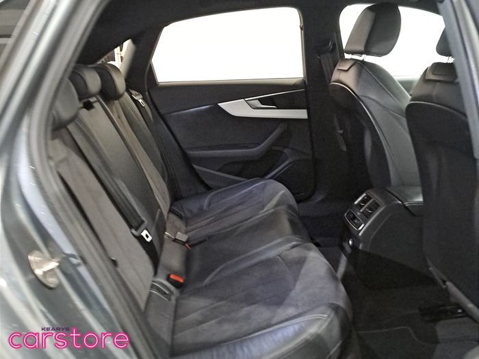 Audi A4 2019