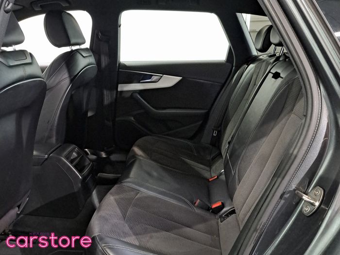 Audi A4 2017