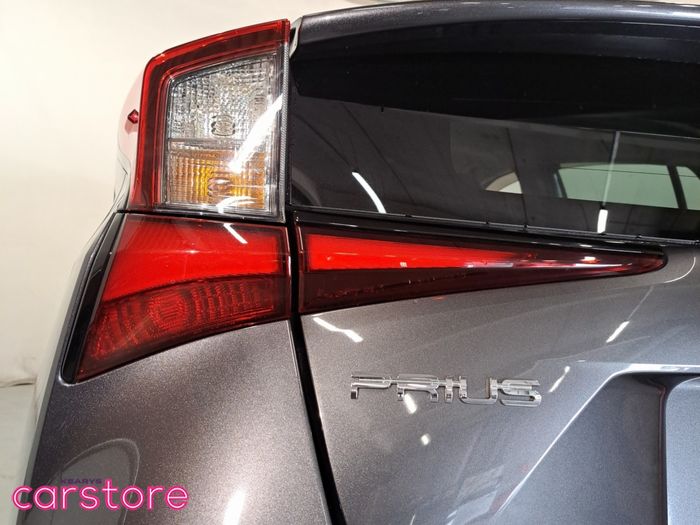 Toyota Prius 2019