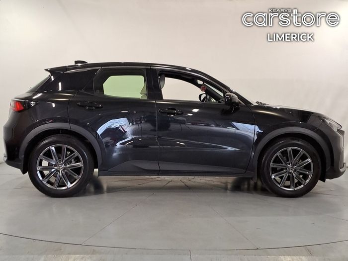 Lexus LBX 2024