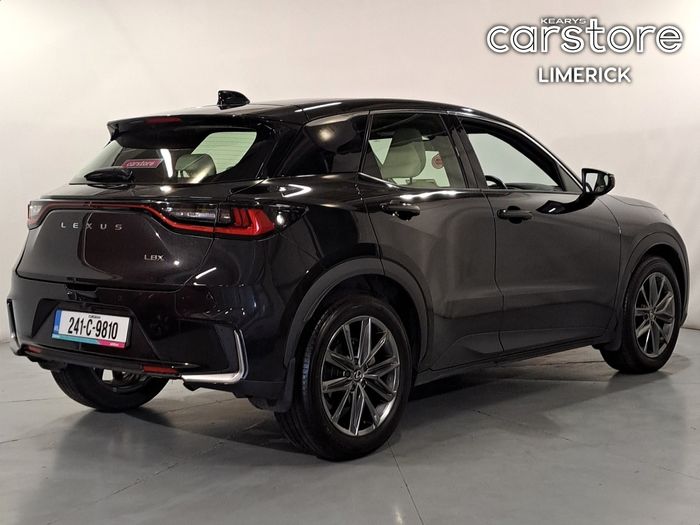 Lexus LBX 2024