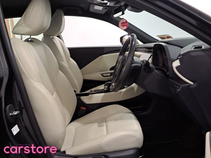 Lexus LBX 2024