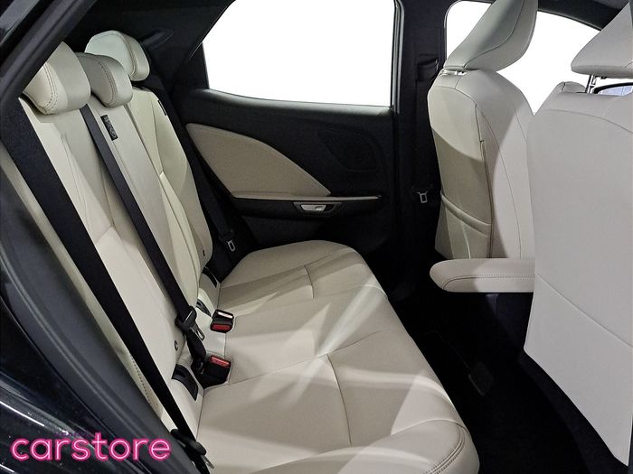 Lexus LBX 2024