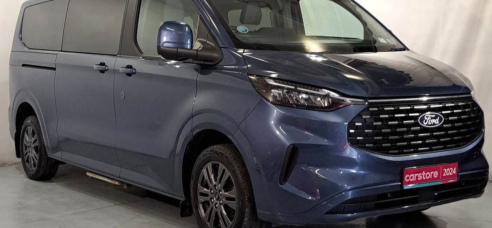Ford Tourneo Custom 2024