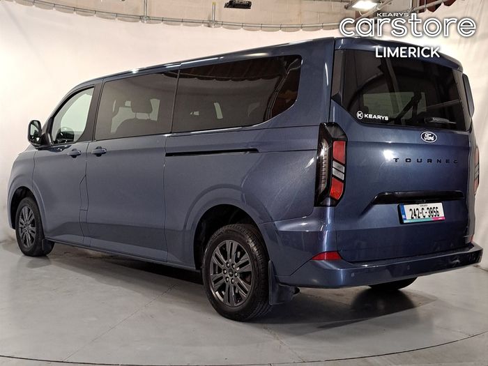 Ford Tourneo Custom 2024
