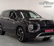 Mitsubishi Outlander 2023