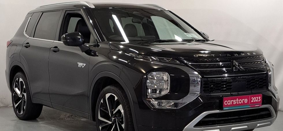 Mitsubishi Outlander 2023