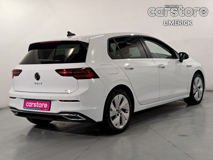 Volkswagen Golf 2021