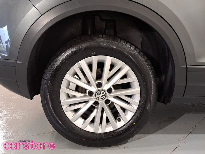 Volkswagen T-Roc 2019
