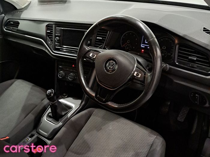 Volkswagen T-Roc 2019