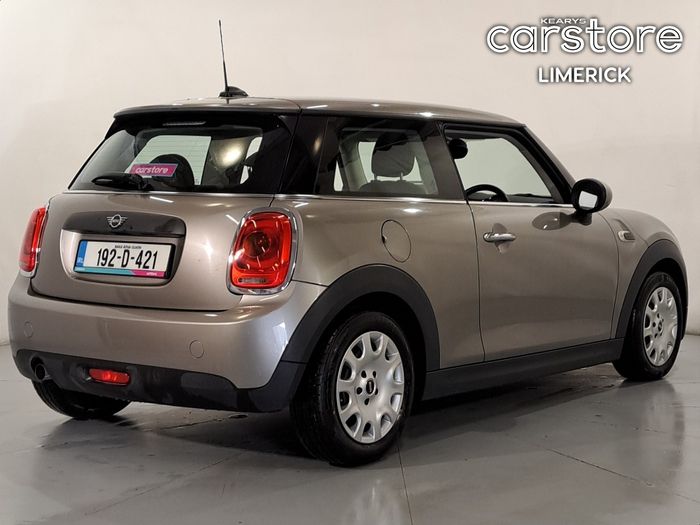 MINI One 2019
