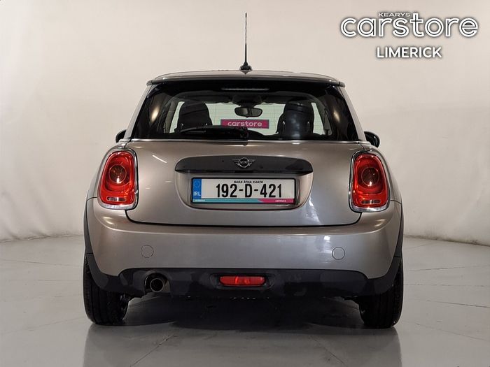 MINI One 2019