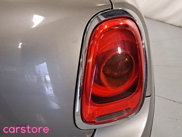 MINI One 2019