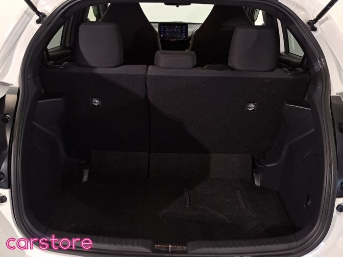 Toyota Yaris 2021