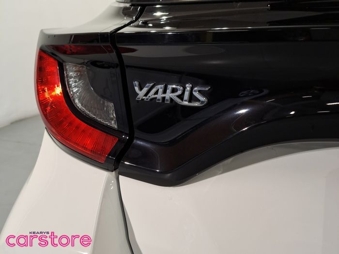 Toyota Yaris 2021