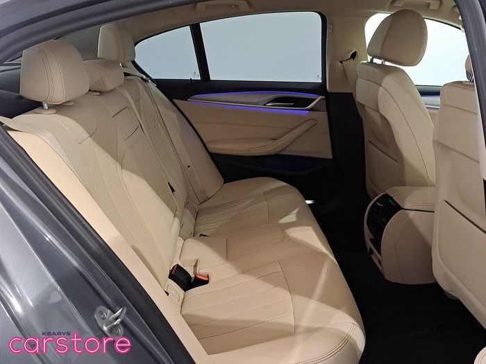 BMW 5 Series 2023