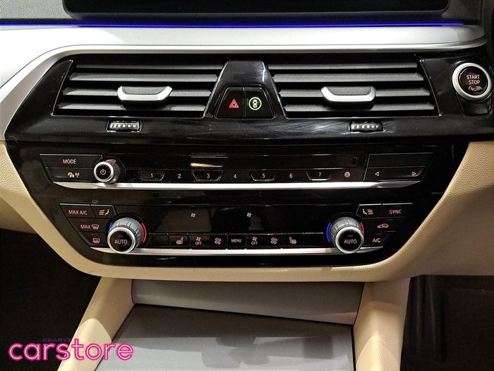 BMW 5 Series 2023