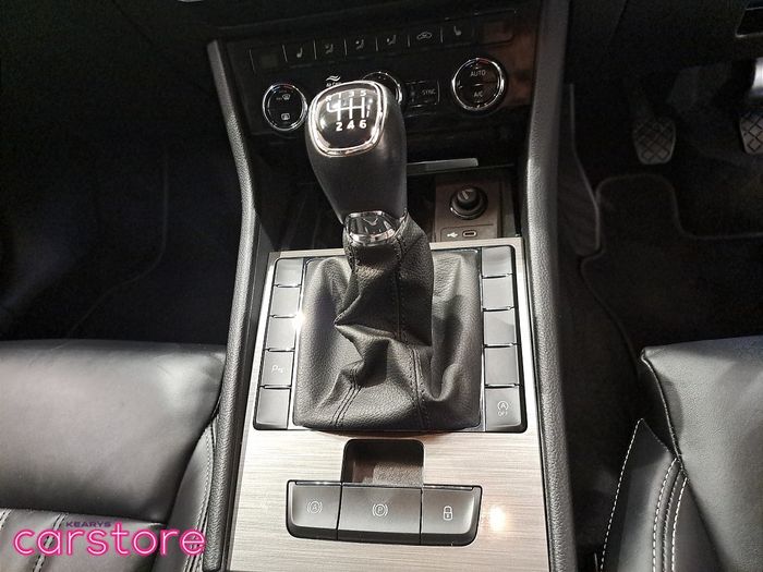 Skoda Superb 2022