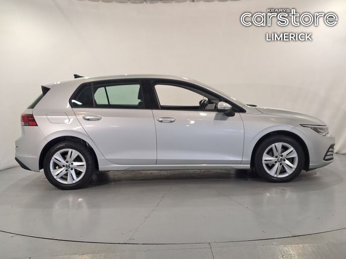 Volkswagen Golf 2021