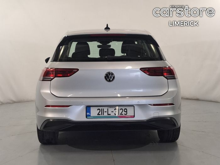 Volkswagen Golf 2021