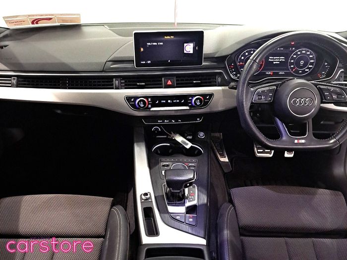 Audi A4 2019