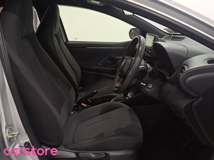 Toyota Yaris 2021