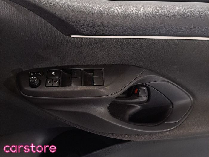 Toyota Yaris 2021