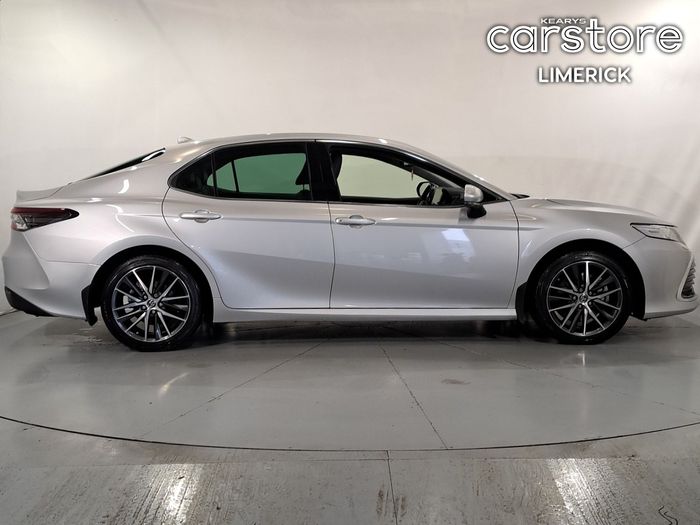 Toyota Camry 2024