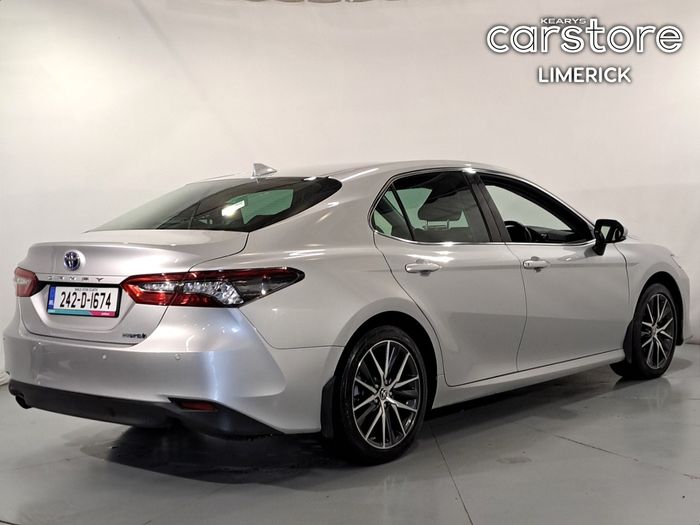Toyota Camry 2024