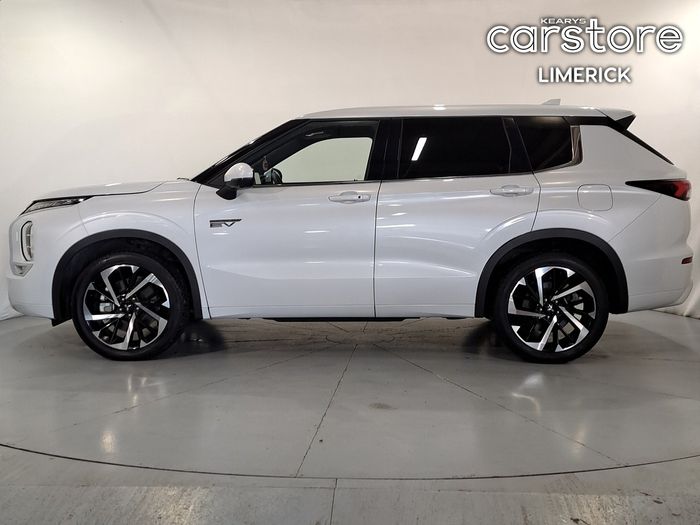 Mitsubishi Outlander 2024