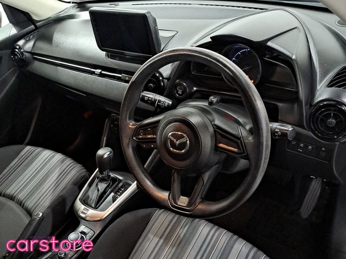 Mazda Demio 2020