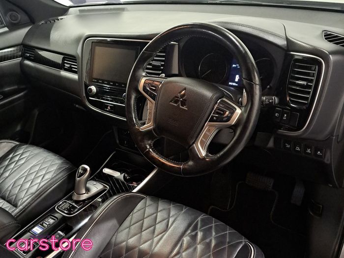 Mitsubishi Outlander 2020