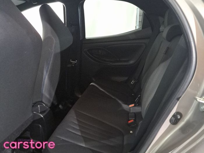 Toyota Yaris 2021