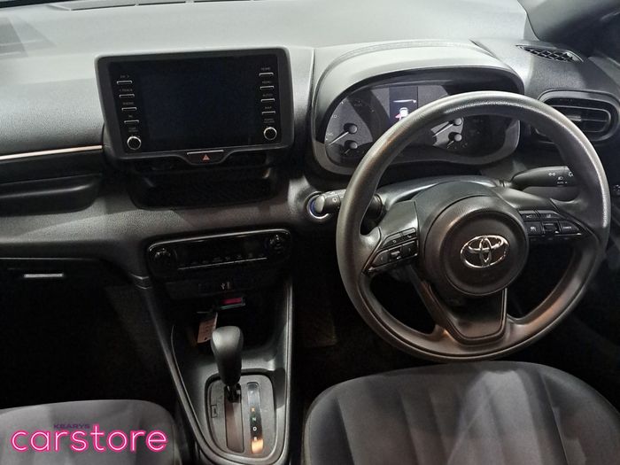 Toyota Yaris 2021