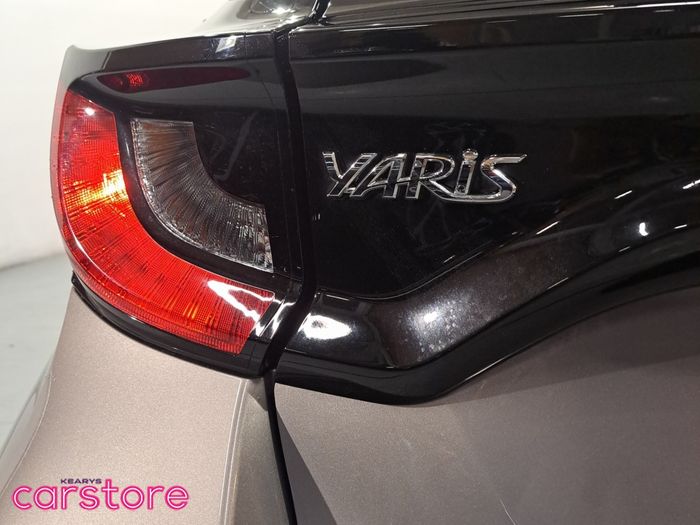 Toyota Yaris 2021