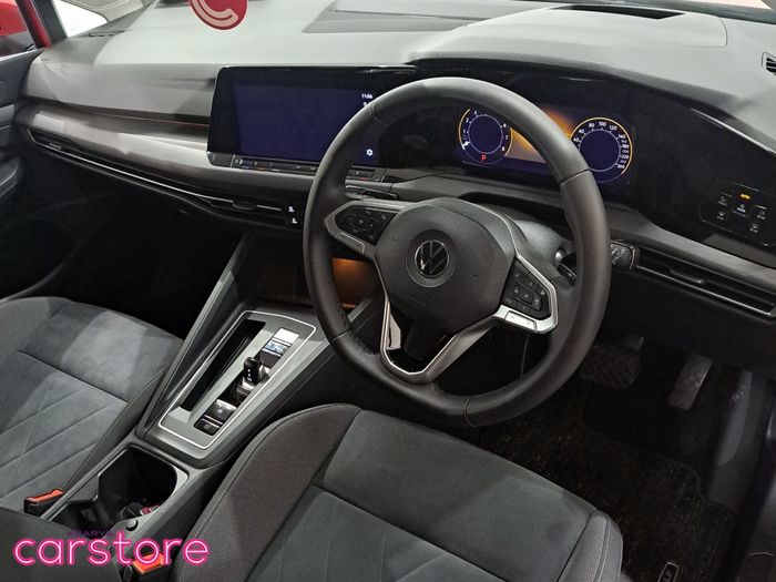 Volkswagen Golf 2021