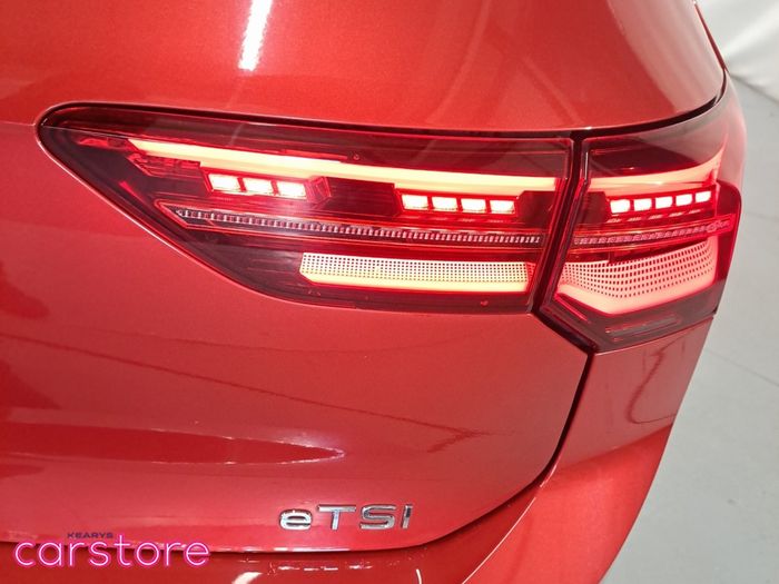 Volkswagen Golf 2021